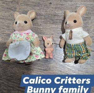 Calico Critters bunny family toys